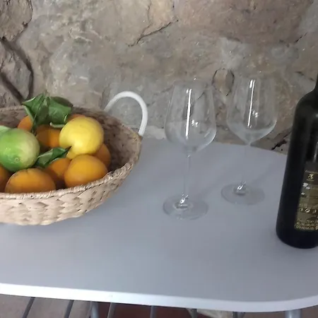 Holiday home Casa L' Antica Via *